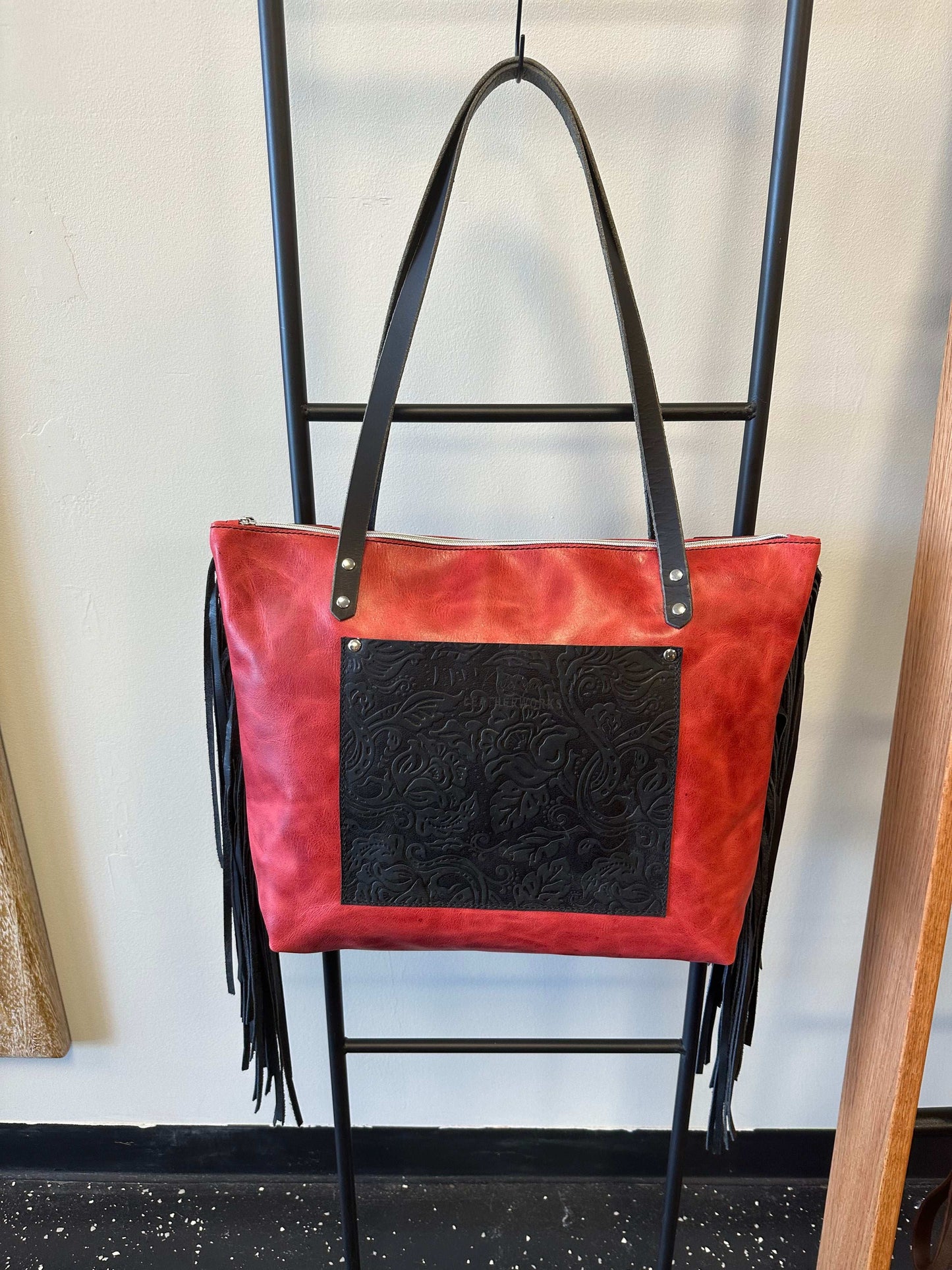 Tucson Tote-Zipper