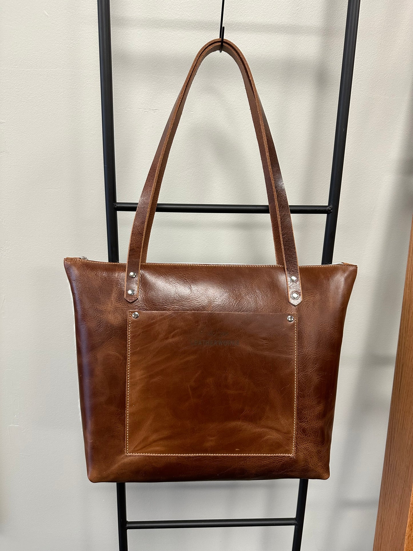 Tucson Tote-Zipper