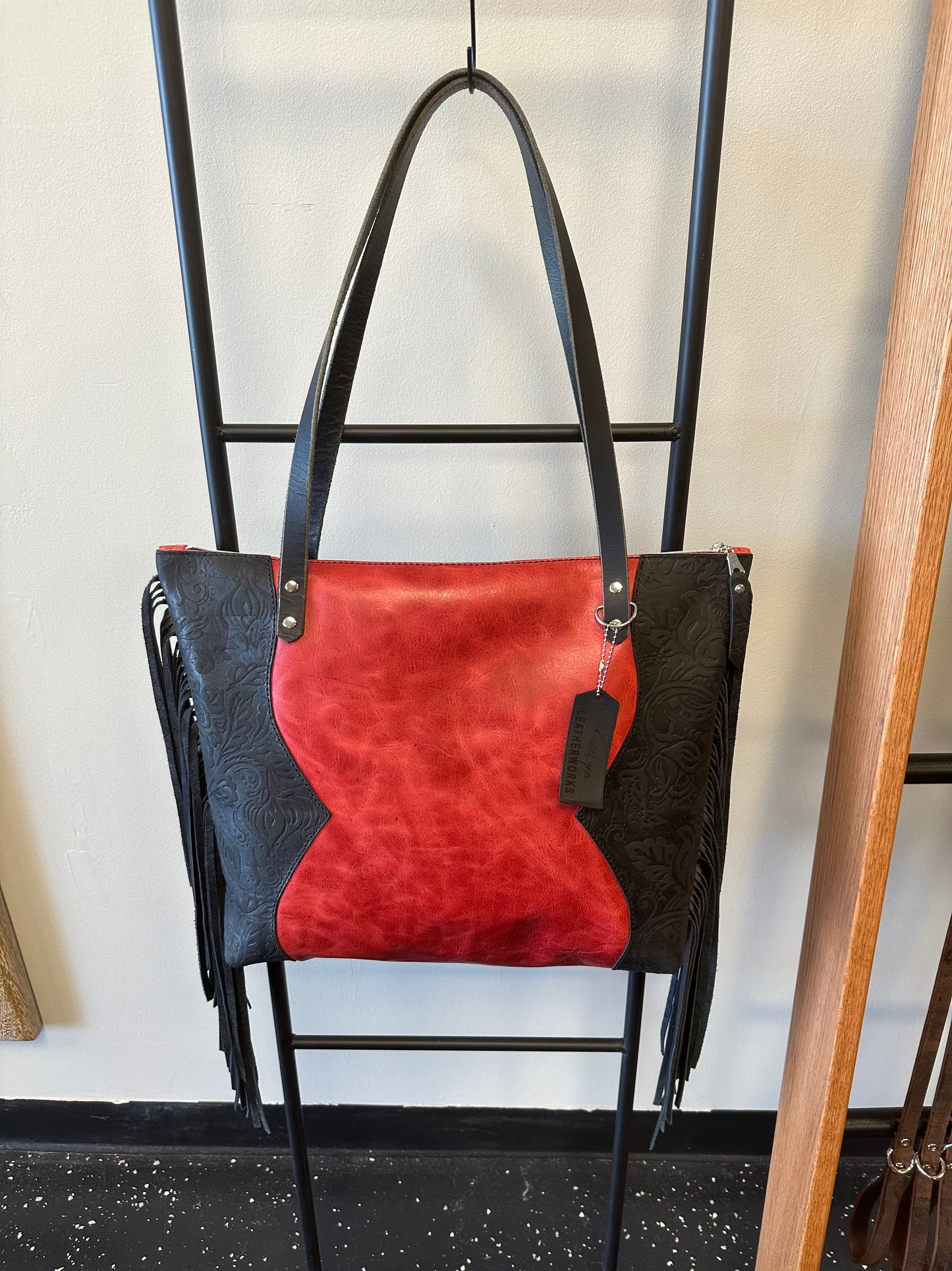 Tucson Tote-Zipper