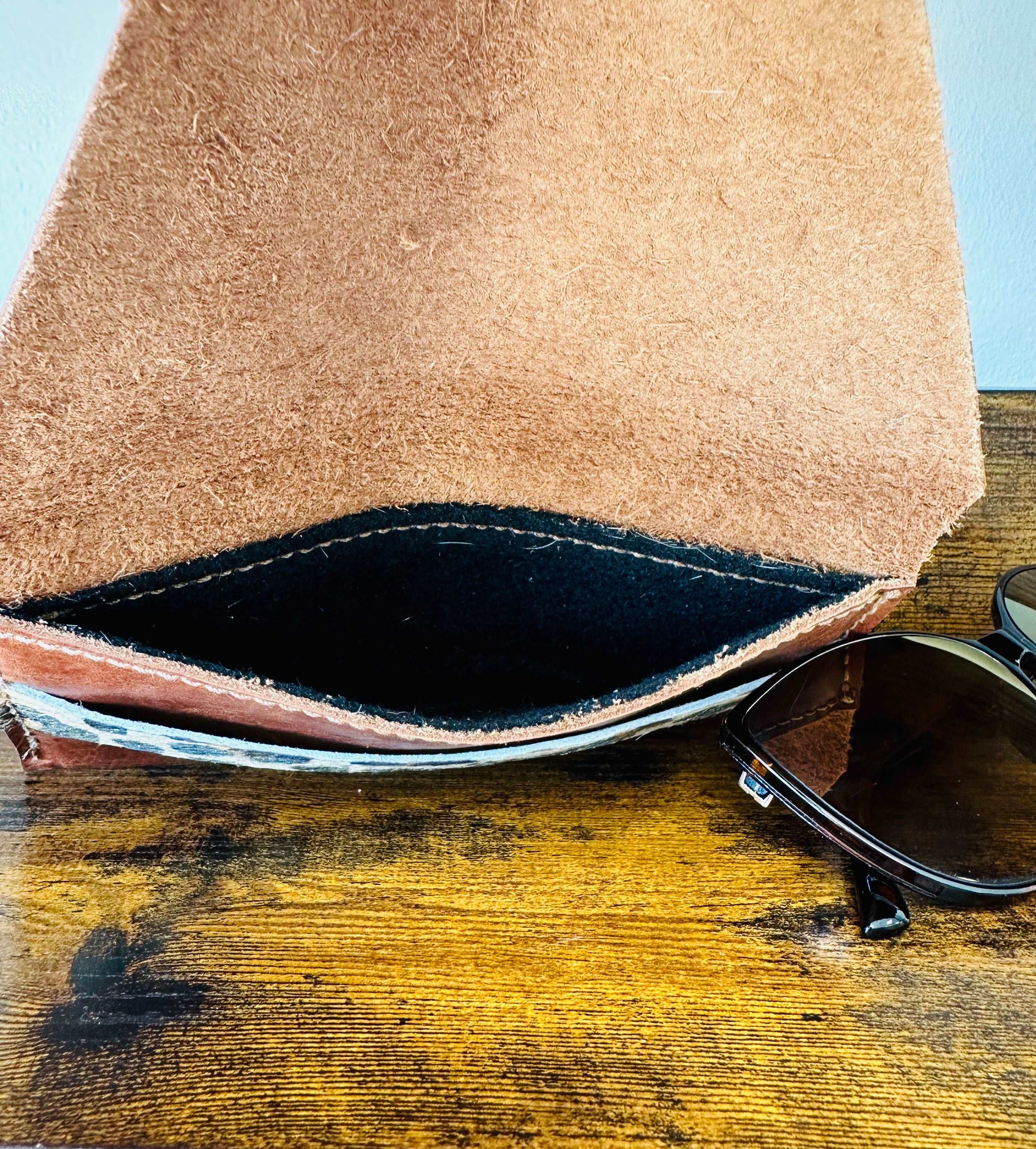 Sunglasses Case - KateLynn Leatherworks