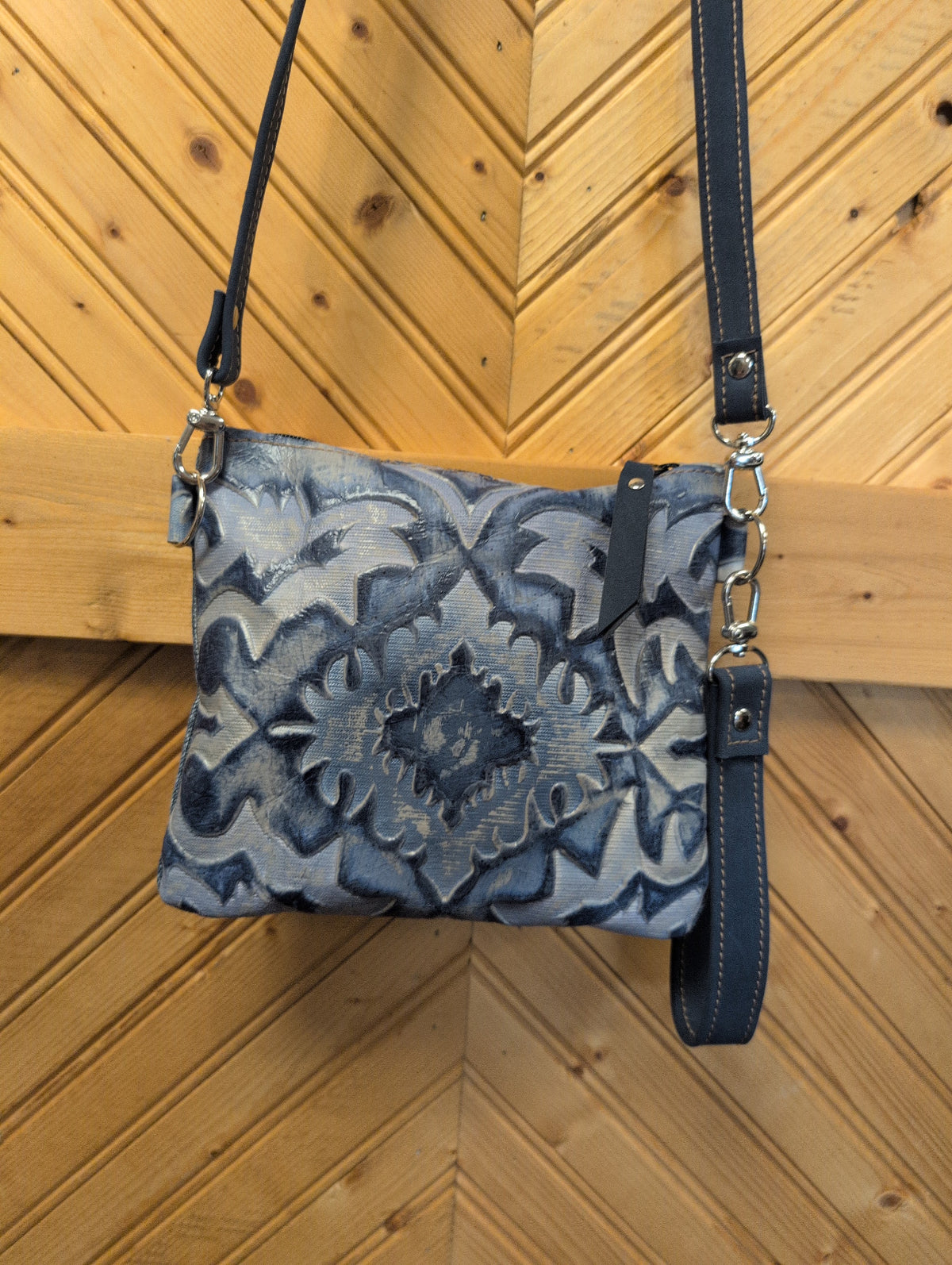 Blue Jean Laredo embossed Purse Sidekick with matching crossbody and wristlet straps